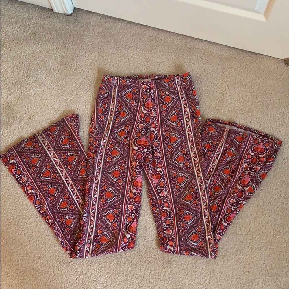 Billabong Pattern Flare Pants
